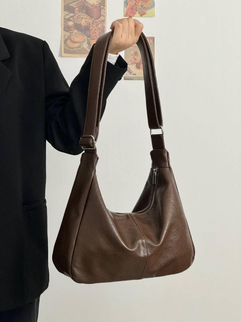 Product Introduction of 2025 New Women's Bag Maillard Retro Crossbody Bag Soft Leather Large Capacity Versatile Shoulder Tote Bag 14