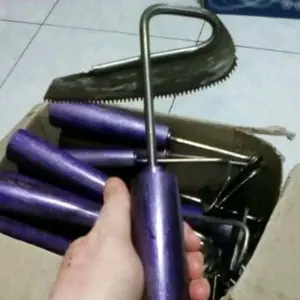 Metrok Pembersih Rumput Liar atau Gulma