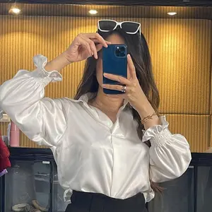 Safire Top Satin blouse bahan satin by bombshellstores/satin blouse Atasan Santai