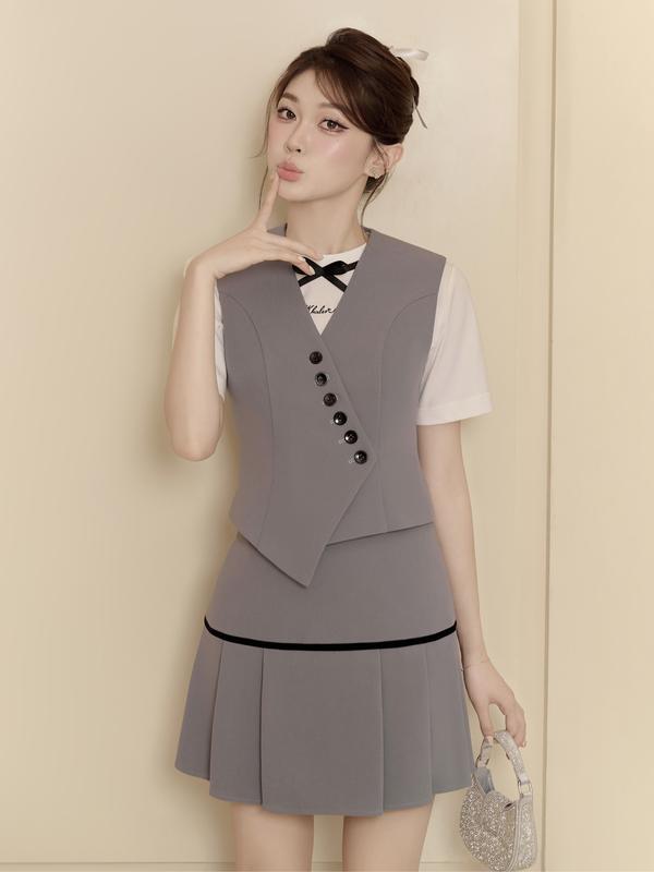 Set bộ rời nữ mùa hè màu ghi áo gile Ami vạt chéo và chân váy ngắn xếp li Jena trẻ trung năng động nữ tính by Khales - sétváygile Nhung Women Top