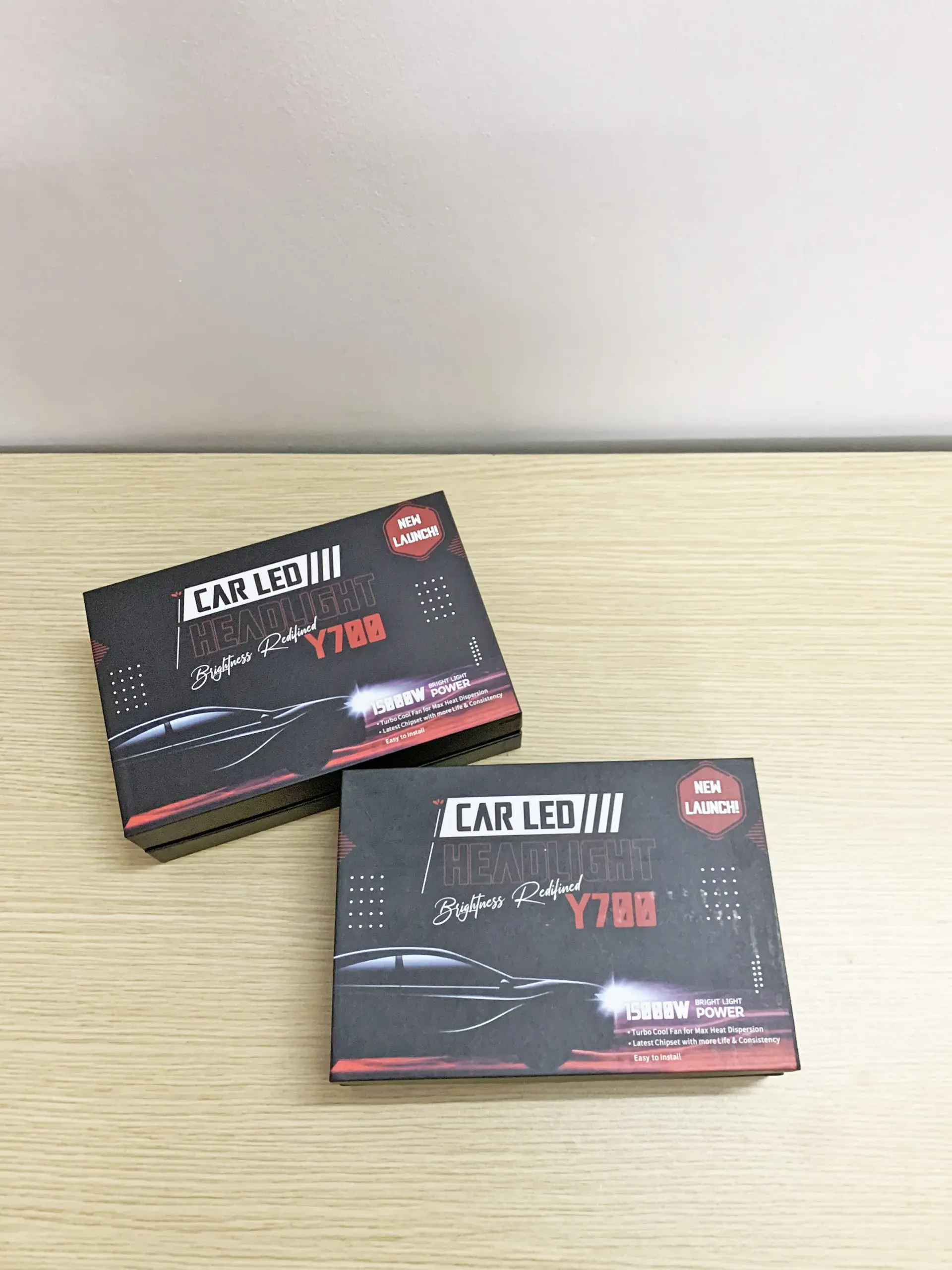 Đèn LED cho ô tô, xe máy Y700 chân H4, H7, 9005, 9006 và ánh sáng cos vàng pha trắng mới nhất năm 2024