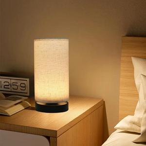 Lámpara de Mesa Alimentada por USB, Lámpara de Escritorio Moderna con Botón de Encendido, Lámpara de Luz Cálida Suave para Decoración de Sala de Estar y Dormitorio, Regalo Ideal para Amigo