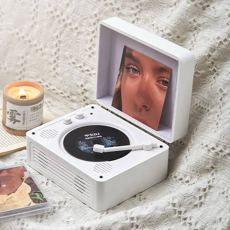 Máy nghe nhạc CD Cổ Điển, Thời Gian Và NĂM, Bluetooth trên điện thoại di động, Đĩa CD âm thanh, Album Vinyl, Quà sinh nhật, Xuyên biên giới 6