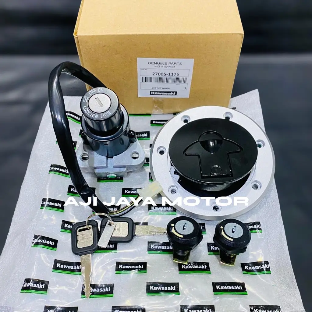 Kunci kontak ninja R S SS plus set tutup tangki