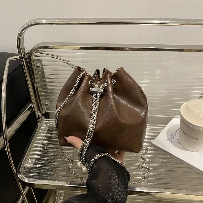 Túi Đeo Vai, Thiết Kế Đơn Giản, Phong Cách Phương Tây Thường Ngày Cổ Điển Dung Tích Lớn, Thời Trang Mới 2024, Màu Trơn Có Dây Xích Xích, Túi Bucket Bag Nữ
