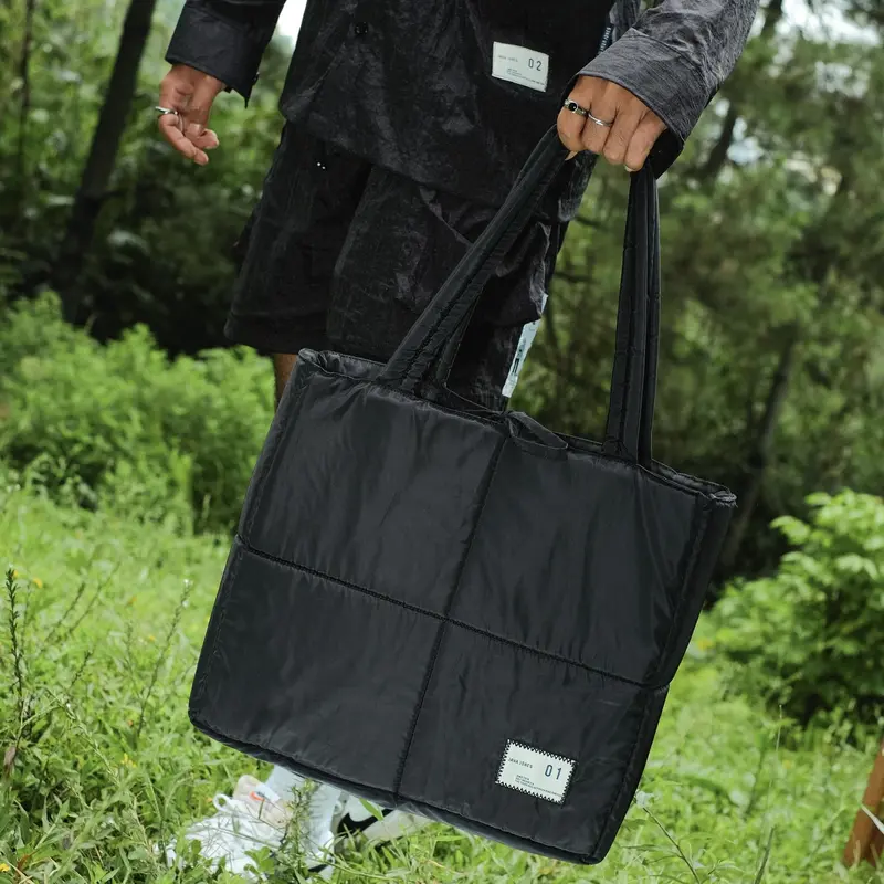 JAVAJONES Totebag Puff Grun Tote 1