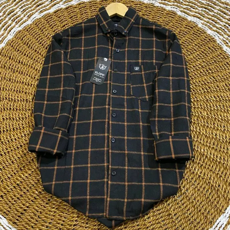 Kemeja flanel motif hitam list tebal coklat Casual distro Kain Lembut