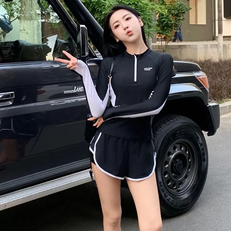 EMMA Đồ Bơi 2 Mảnh Chống Nắng, Bộ Bơi Quần Đùi 2 Lớp Dày Dặn, Kín Đáo, Năng Động Phù Hợp Bơi Lội 2