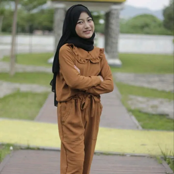 Stelan Crinkle Oneset Tanggung 7-13  tahun terbaru 2024 baju lebaran terbaru Airflow Muslim Setelan Anak Celana Panjang Shakila Gamis 4
