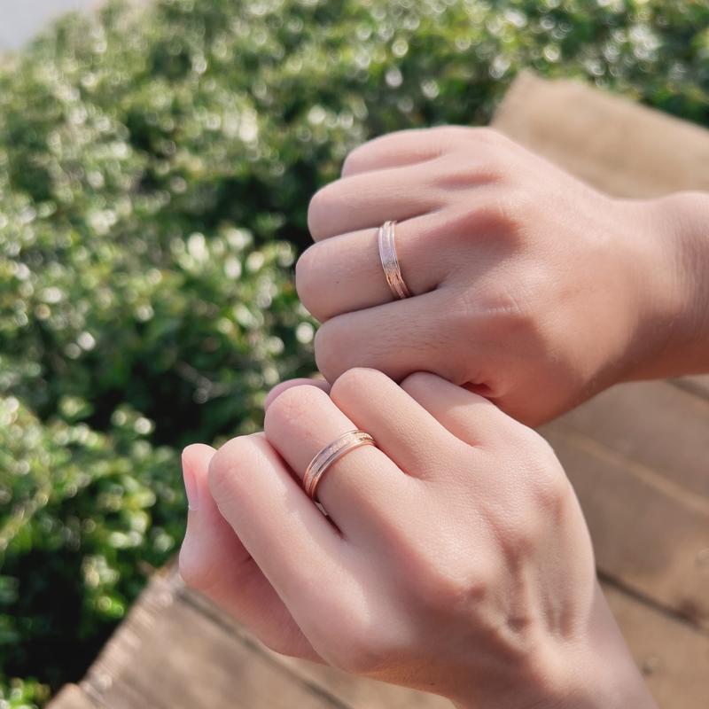 [có lẻ] Nhẫn titan Hạtt  nene ko rỉ xinh 2 màu - có khắc tên Titan - 1 đôi Tặng hộp22 túi thiệp - nhẫn cặp - nhẫn đôi 5