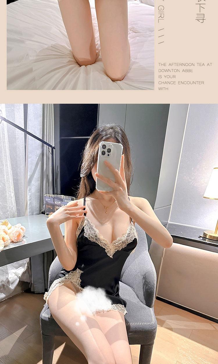 Product Introduction of Váy Ngủ Nữ, Phong Cách Gợi Cảm, Ren Quyến Rũ, Đồ Ngủ Lụa Lạnh Mỏng, Phong Cách Dễ Thương Và Gợi Cảm, Dây Đeo Hở Lưng Cổ Chữ V Ngắn 9