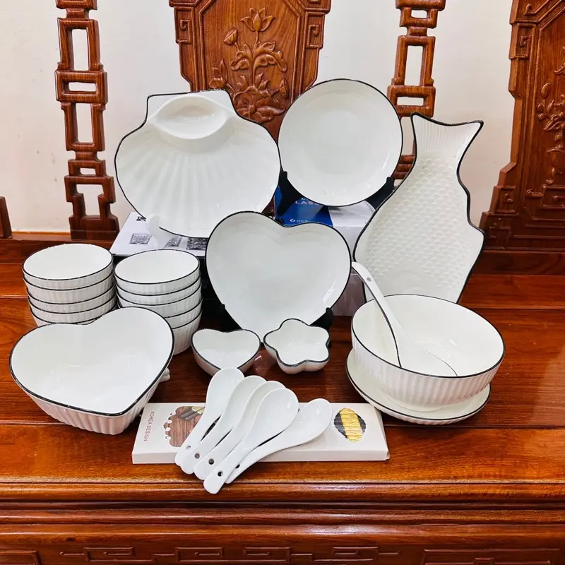 (Oss) combo bộ bát cơm sọc trắng viền đen bát cơm vuông gốm sứ cao câp.Tặng 1 muôi 4 thìa 10 đôi đũa khảm vàng.!2 chấm tròn đĩa cá.!thay ảnh 10h 15/3/25.! 3