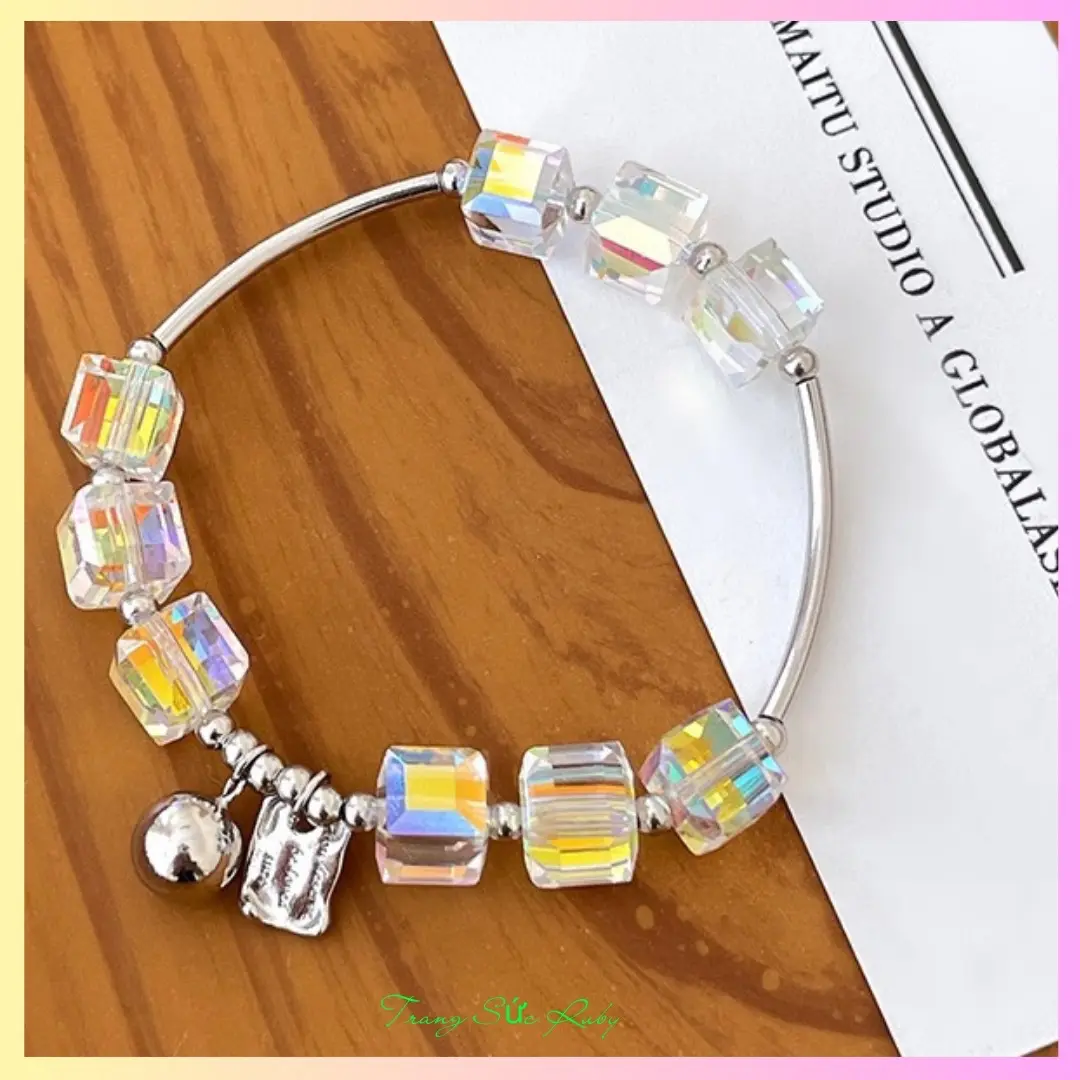 Vòng tay đá pha lê lấp lánh ánh sáng sang trọng Trang Sức Ruby