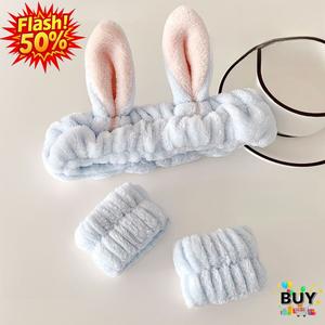 ที่คาดผมล้างหน้า วัสดุนุ่ม ที่คาดผมป้องกันความเปียก ที่คาดผมหูกระต่ายน่ารัก เหมาะสำหรับอาบน้ำและแต่งหน้า ย  า  ง  ร  ั  ด  ผ  ม  แ  บ  บ  เ  ก  ล  ี  ย  ว กิ๊ฟช็อป