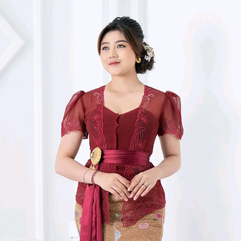 Kebaya Jadi Bordir Bet Kika Tangan Pendek Motif Kaswari || Kebaya Adat Bali Modern || Kebaya Adat Bali Kekinian || Kebaya Adat Bali Murah 0