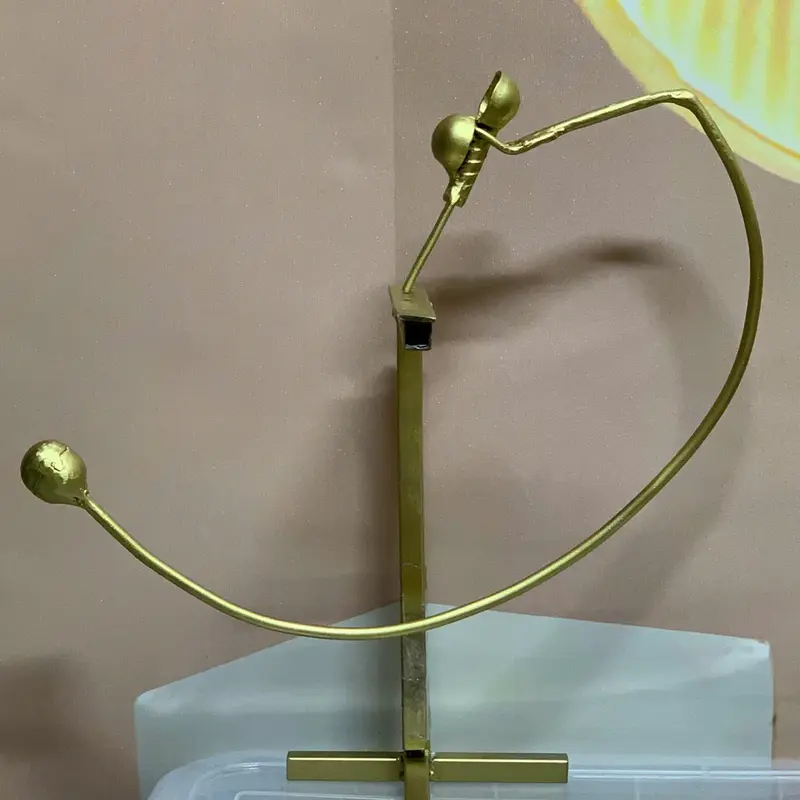 Con lắc thăng bằng. Con lắc newton 1