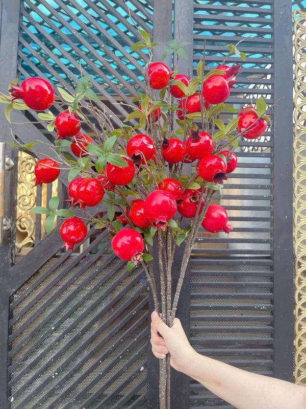 Cành lựu đỏ 7 quả chơi tết thân mốc cành to decor nhà trang trí tết 1