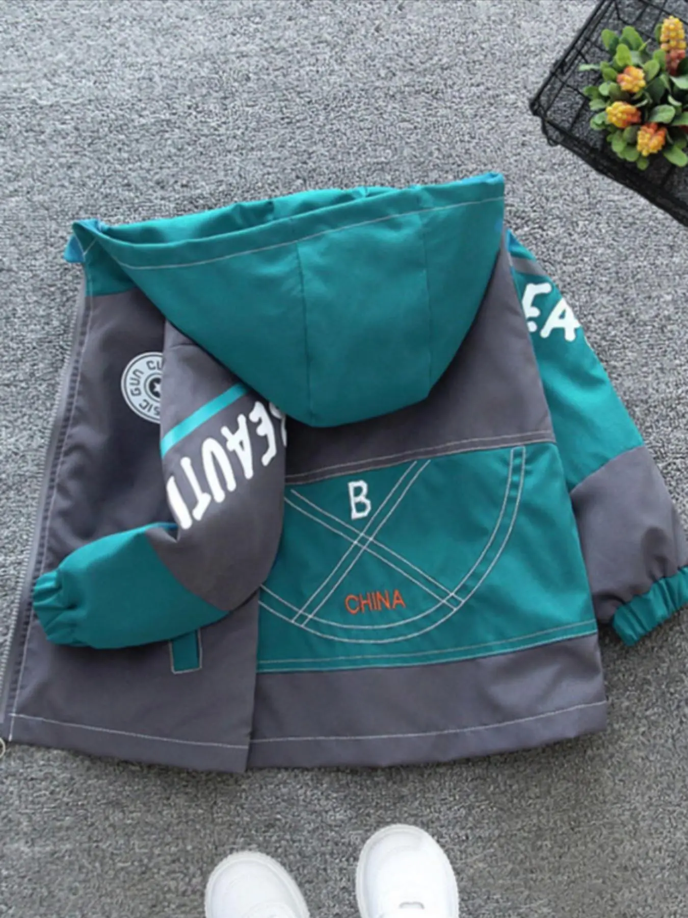 Boys Letter & Colorblock Patchwork Print Zip Up Hooded Jacket, Casual Long Sleeve Pocket Outerwear for Spring & Fall, Kids Clothes for Daily Wear