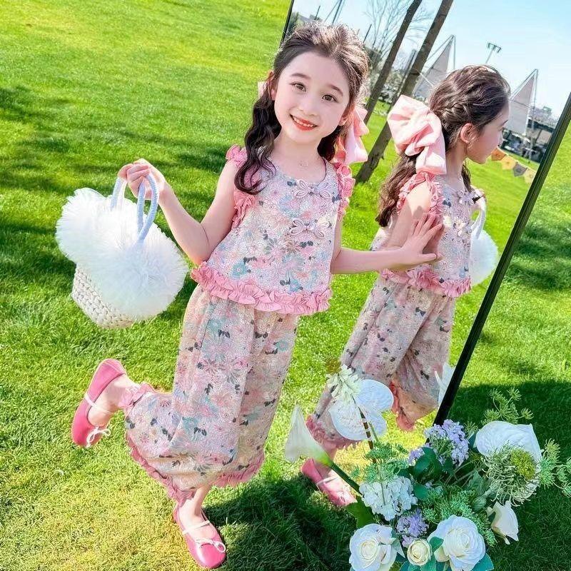 Product Introduction of Bộ Đồ Ren Giống Nấm Cây Cho Bé Gái, Thời Trang Phong Cách Phương Tây Mới Mùa Hè 2024, Quần Áo Trẻ Em, Bộ Đồ Hai Mảnh Thường Ngày Cho Bé Gái, Thời Trang 3