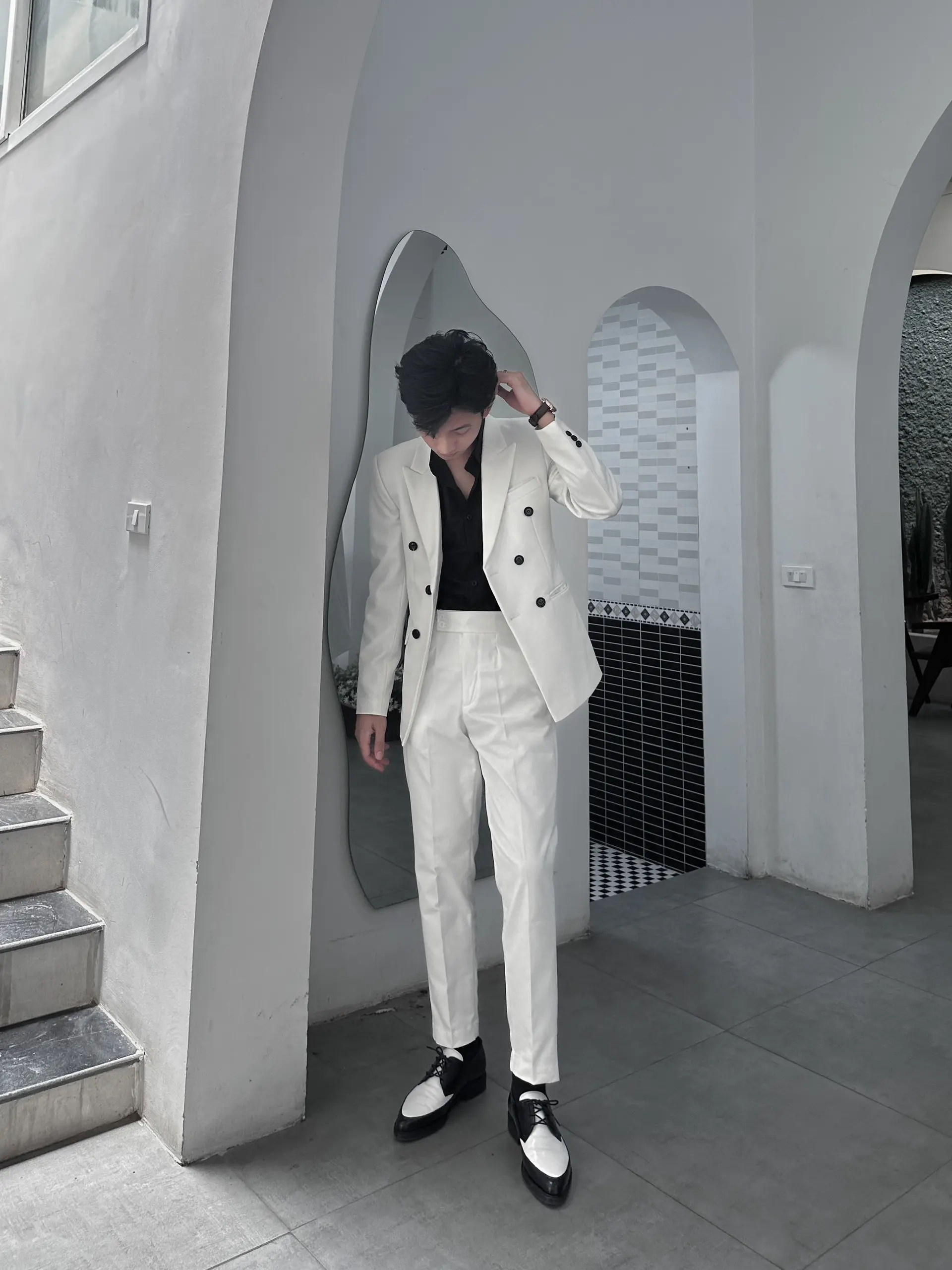 <Tặng cavat>  Bộ suit Trắng 4 cúc. Bộ vest nam cao cấp. Áo Tuxedo. Áo gile. Bộ gồm 1 Áo VEST+ 1 Quần tăng chỉnh cạp