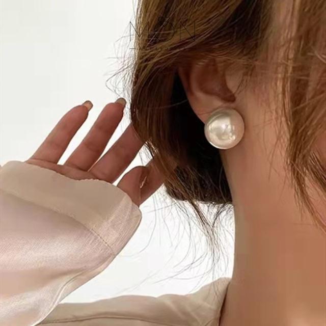 Khuyên tai MON.SG Ngọc trai nhân tạo mẫu mã sang trọng thanh lịch phù hợp cho các bạn nữ - KT 116 3