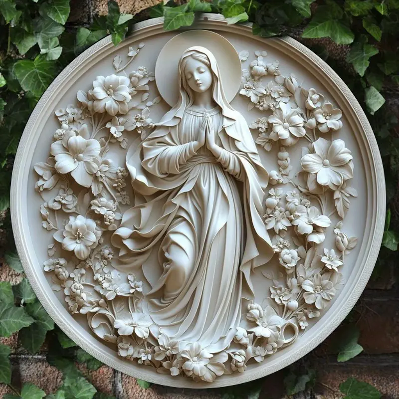 1pc Aluminum Foil Engraving Round Wreath Sign, 2D Metal Praying Virgin Mary Theme, Religious Wall Art Decor for Home, Living Room, Office, Ideal for Christmas Gift, 8x7.87x7.87Incn & 11.8x11.8Incn, Wall Art Home Decor, Decorative Wall Poster