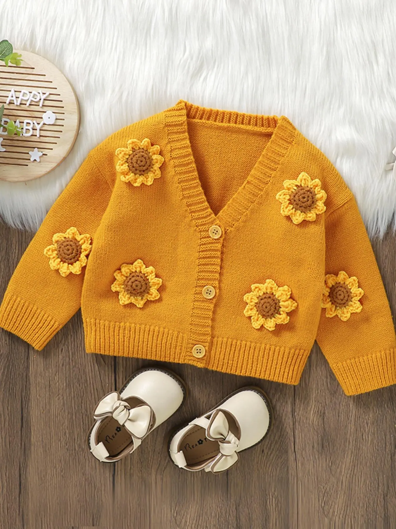 Baby's Sunflower Appliques Button Front Cardigan, Cute Casual Drop Shoulder Long Sleeve Knitwear for Daily Outdoor Wear, Newborn Infant Kids Clothes for Spring & Fall