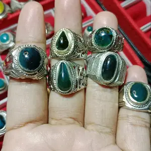 cincinlakilaki bacan gulao Laki-laki Laki-laki