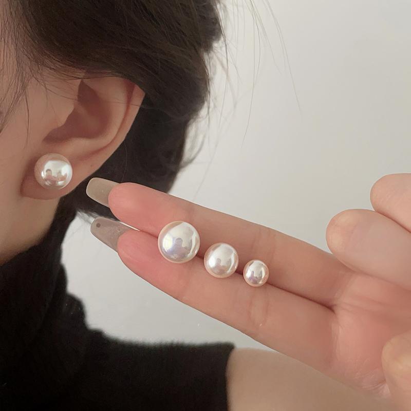 Product Introduction of Bông Tai Đinh tán Hạt Đèn Bột Mì, Nữ, Màu Bạc, Giá Cả Phải Chăng, Sang Trọng Và Thanh Lịch, Hàng Mới Về Năm 2024, Hoa Tai Đặc Biệt 13