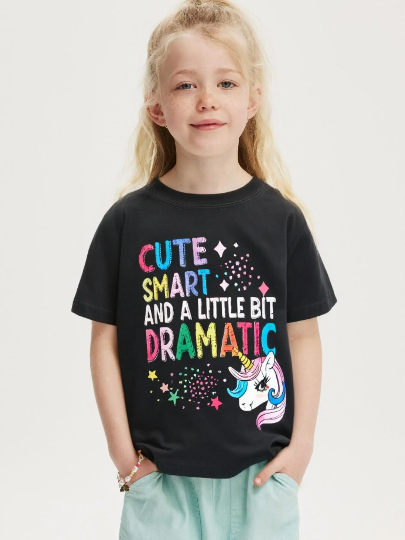 Girls' Cute Cartoon & Letter Print Round Neck Tee, Casual Short Sleeve T-shirt for Daily Wear, Kids Clothes for All Seasons