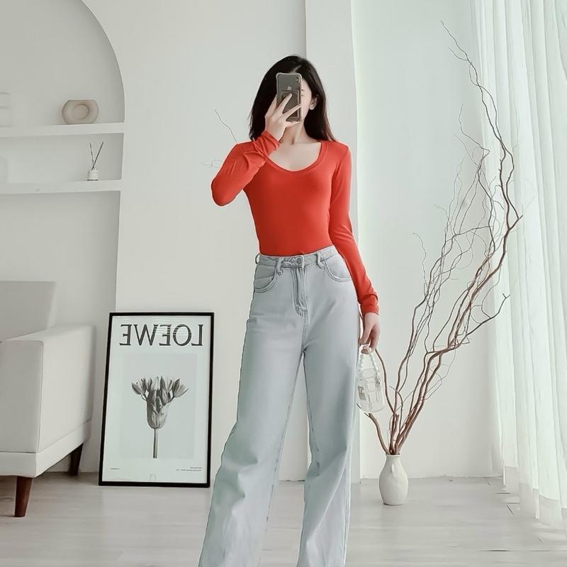 Áo thun cổ tim tay dài chất thun mịn (thun lạnh) co giãn mềm mịn ,form ôm body dáng dài tôn dáng 1