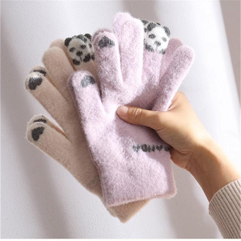 Product Introduction of Kawaii Touchscreen Winter Gloves‌ – 5-Finger Knitted Design with Thermal Fleece Lining, Waterproof TPU Thumb Patch & Reflective Stripes (Bike Riding Approved) ‌ 12