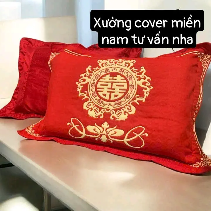 Gối cưới chữ hỷ hoàng gia