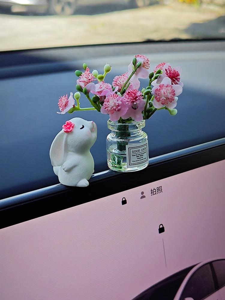 Product Introduction of Little Rabbit New Jasmine Flower Dashboard Healing Ornament Car Mini Vase Decoration Perfume Car Interior Decoration 2