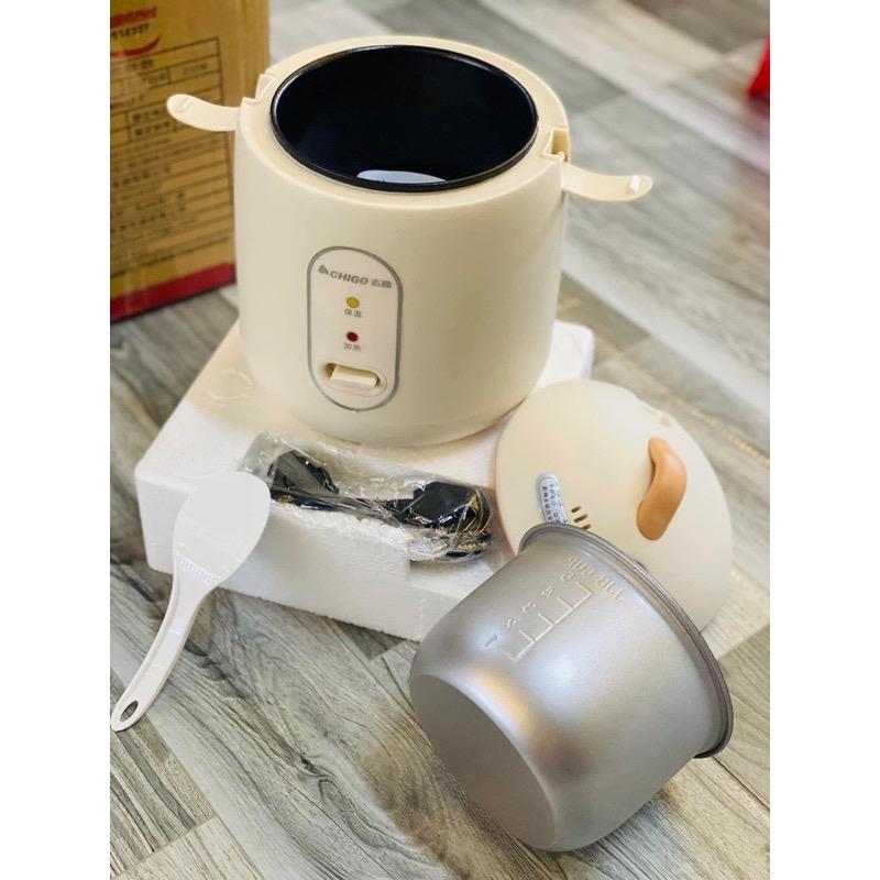    Màu Ngẫu Nhiên   Nồi Cơm Điện Chính Hãng Chigo   ruột 800ml   Nồi Lấu Đa Năng Nấu Cơm Hầm Cháo Hấp Xào Luộc Siêu Tiện Lợi Nấu Ăn Cooker nấu ăn nhanh loại eu - Dây Cắm 3 Chân 