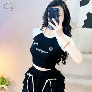 [Size S] Áo Thun Croptop Thun Borip Phối Tay Raglan Form Basic Ôm Body In Hình "UNOKNWN", Áo Croptop Ôm Body Nữ Áo Kiểu Xinh Đẹp In Hình Độc Lạ Đi Biển Đang Hot 2025 Mặc Hè Mặc Nhà Mặc Đi Chơi Thoải Mái Có Bigsize Đến 65kg