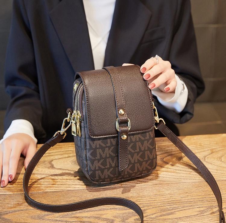 Product Introduction of Sling Bag Luka JMK | Tas Selempang Pocket Wanita Sling Bag JMK | Tas Selempang Handphone Wanita 2 Ruang Model Terbaru Tas Kecil Wanita Untuk Pesta Selempang Wanita Warna Hitam Cokelat Tan Putih Kulit PU 21