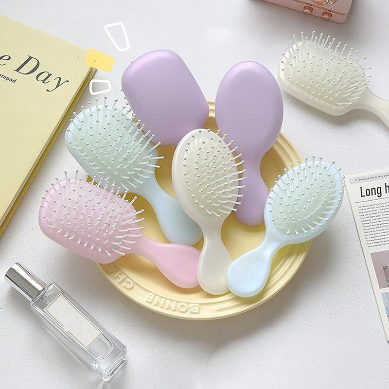 Product Introduction of Mini Comb Ladies Portable Small Airbag Air Cushion Massage Comb For Girls And Children Small And Cute Styling Tools 19