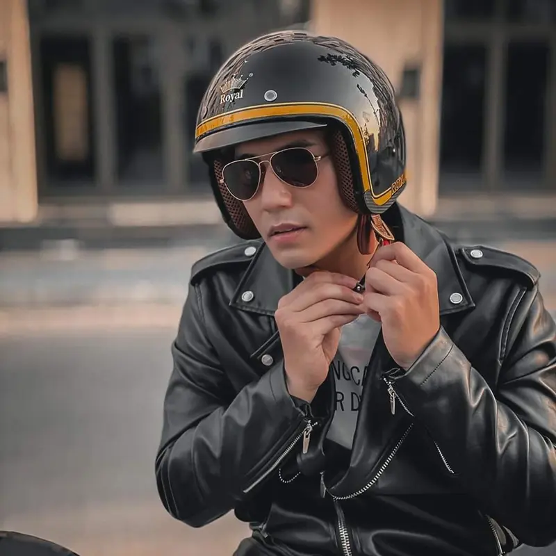 Mũ bảo hiểm kính Âm HQ 3/4 chuẩn đẹp thời trang trẻ Helmet 0