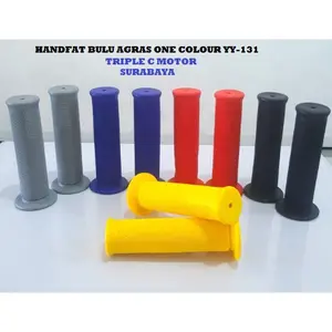 HANDFAT HANDGRIP GRIP KARET MOTIF BULU ONE COLOUR SARUNG GAS UNIVERSAL MOTOR IMPORT Motorcycle