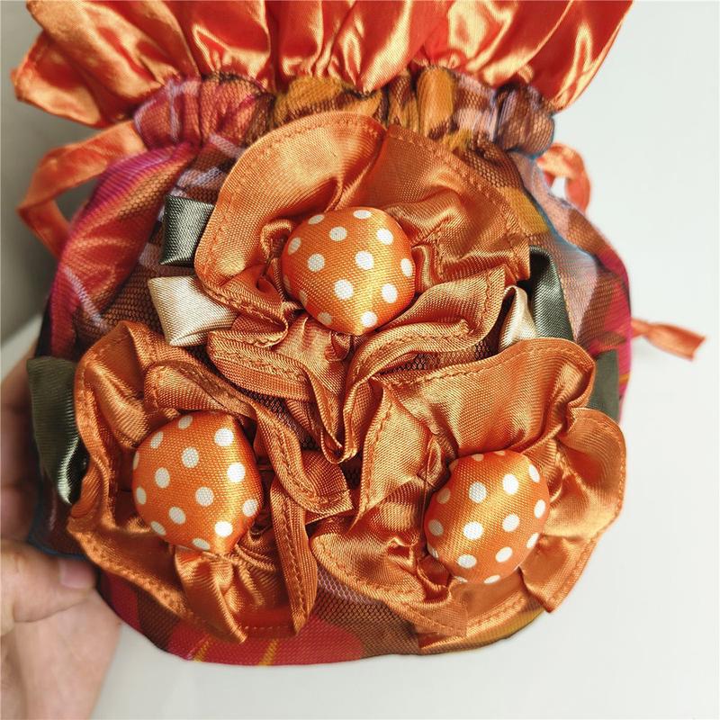 Product Introduction of vomic Fashion Embroidered Flower Women Handbags Ethnic Style Top Handle Bucket Bag Handmade Cosmetic Bag for Women 17
