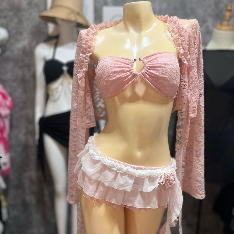 Sét bikini ren thiết kế gồm áo bikini(có mút)+ chân váy(có quần)+áo khoác ren 1