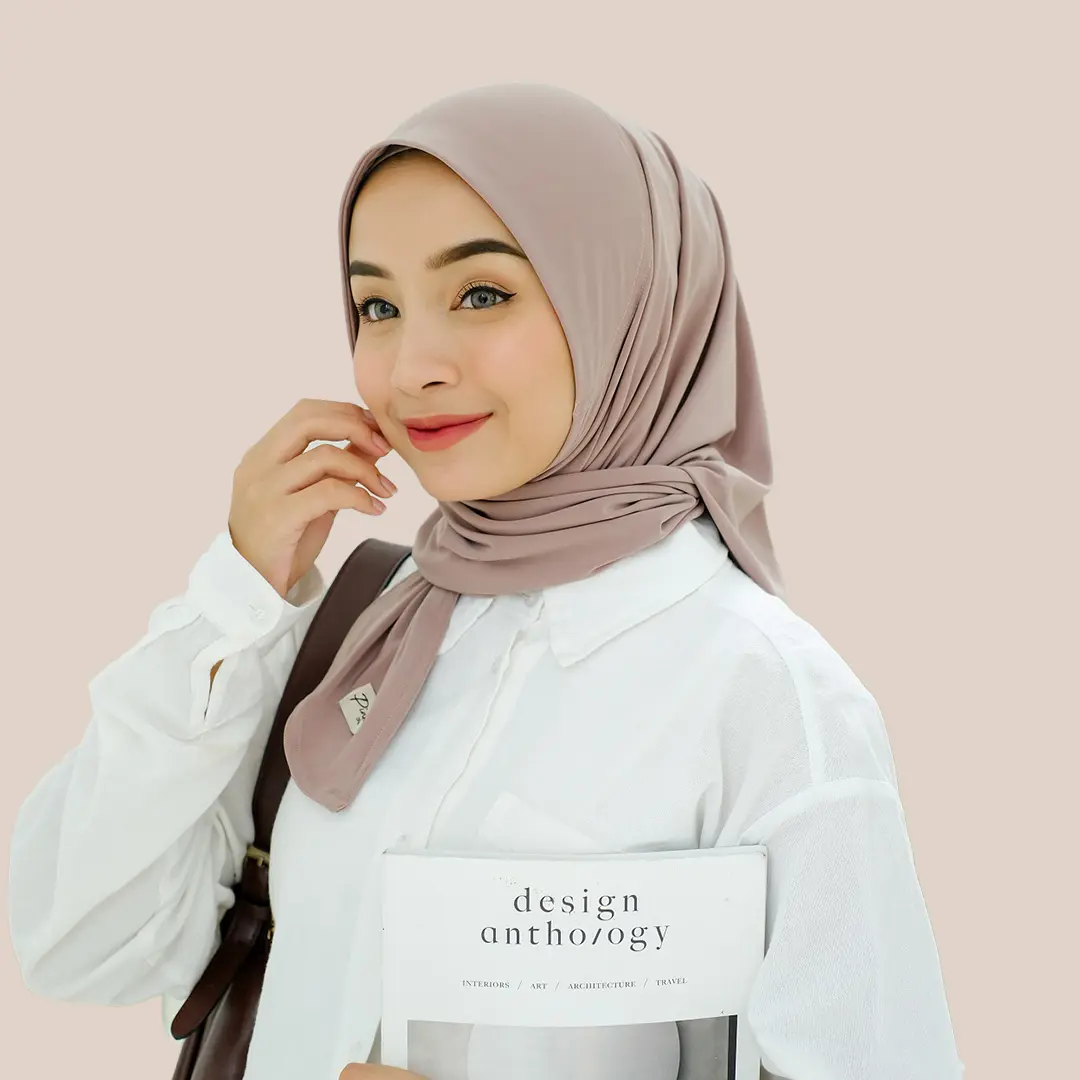 Pinkish Official - Dara Instan (Hijab Segi Tiga Instan) Soft Pad Panjang