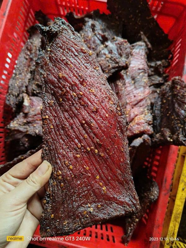 Product Introduction of Thịt lợn bản sấy khô chuẩn vị Tây Bắc .300g kèm túi chẩm chéo - Thực phẩm khô cao cấp - Food Ăn Vặt 5