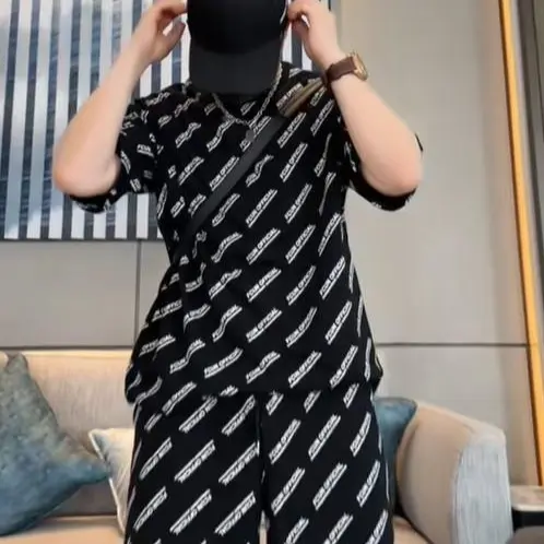 Bộ Thun UNISEX NAM NỮ 2024 SIZE 45KG - 140KG,in chữ toàn thân trẻ trung phong cách Áo Cotton Menswear Tre Quần 1
