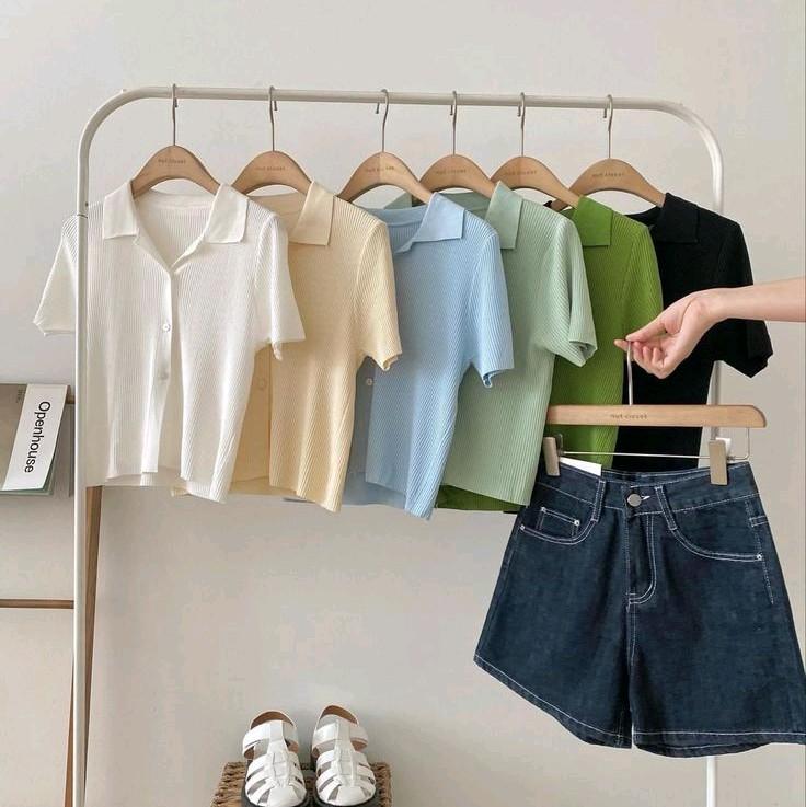 Kaos Cewek Lengan Pendek Crop 1