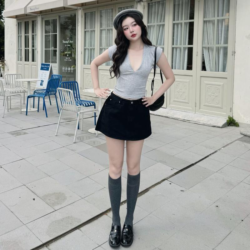 Áo thun nữ tay ngắn cổ V sexy thun lụa trơn co giãn tốt freesize - Feliza Clothing 6