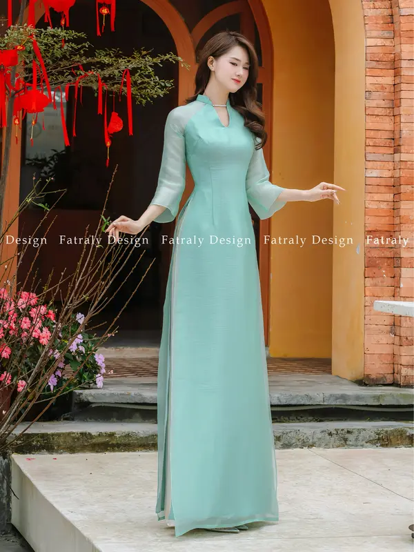 Áo dài nữ Fatraly thiết kế 4 tà màu xanh vải tơ lót lụa cao cấp 3