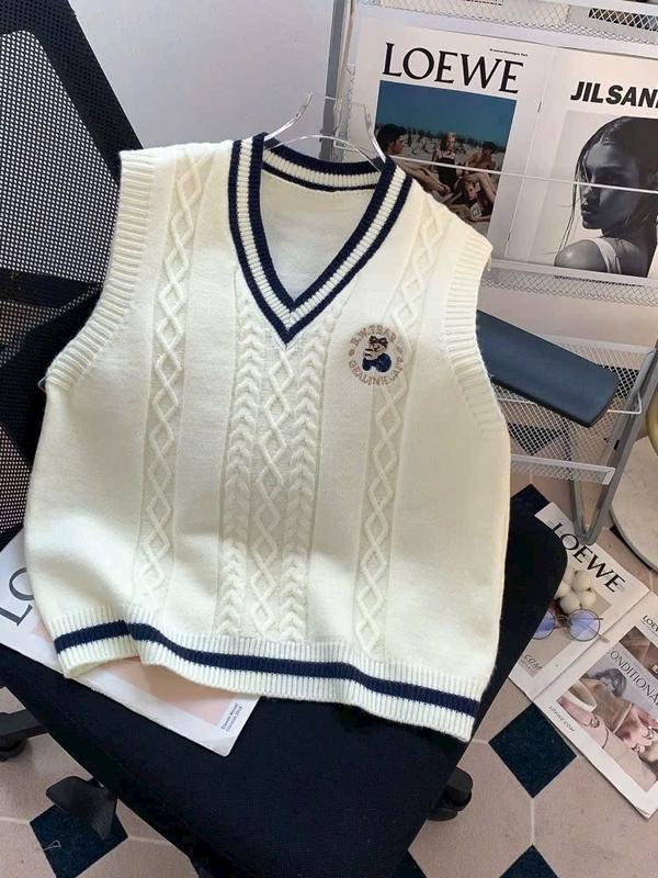  ÁO GILE LEN NỮ HÀN QUỐC CỔ TIM VIỀN KẺ TRẺ TRUNG PHONG CÁCH NỮ SINH ÁO GHILE LEN DỆT KIM HOẠ TIẾT THÊU NGỰC áo  gile 