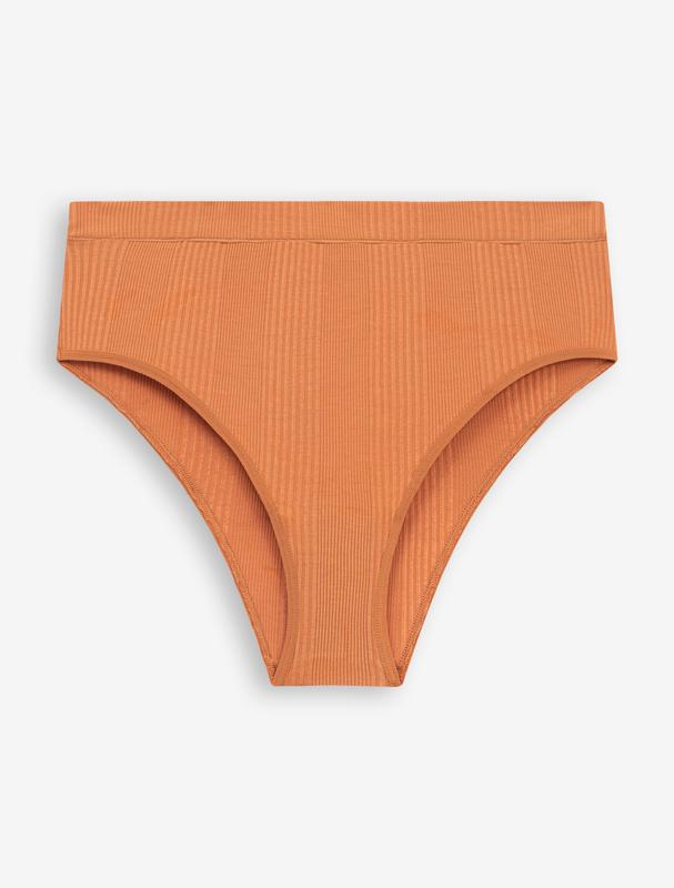 Outlet | Quần lót nữ modal rib dáng brief mềm mại, mịn màng ONOFF - 16UQ23A004 4